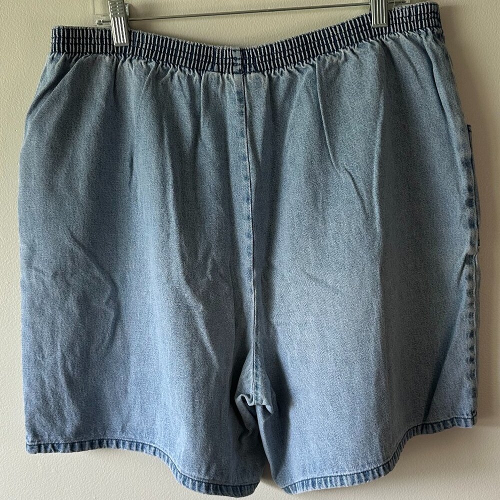 VINTAGE Cascade Blue Women's Light Blue Washed Shorts Size XL - Picture 6 of 10